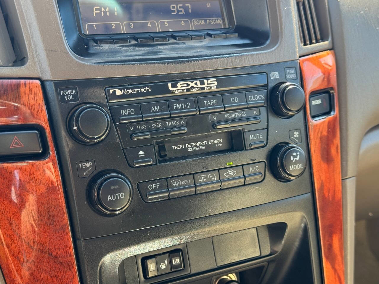 Used 1999 Lexus RX 300 4WD image 29