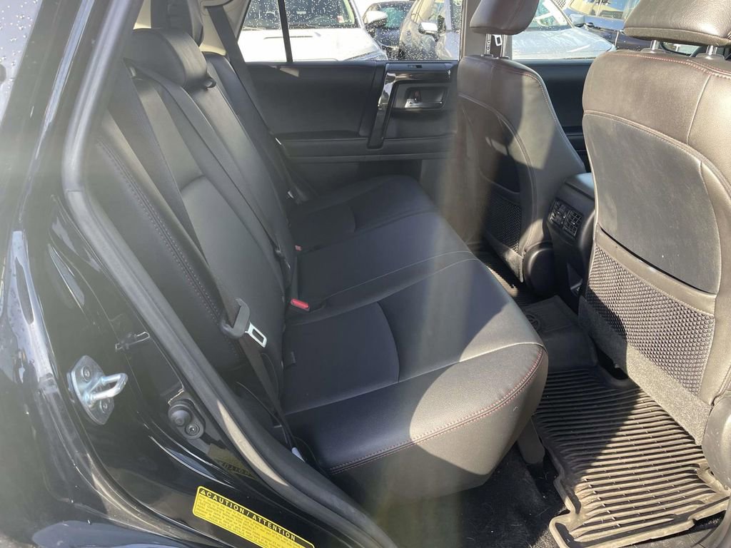Used 2022 Toyota 4Runner TRD Off-Road Premium image 46