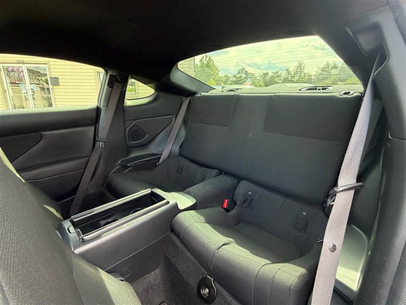 Used 2024 Toyota GR86 RWD image 19