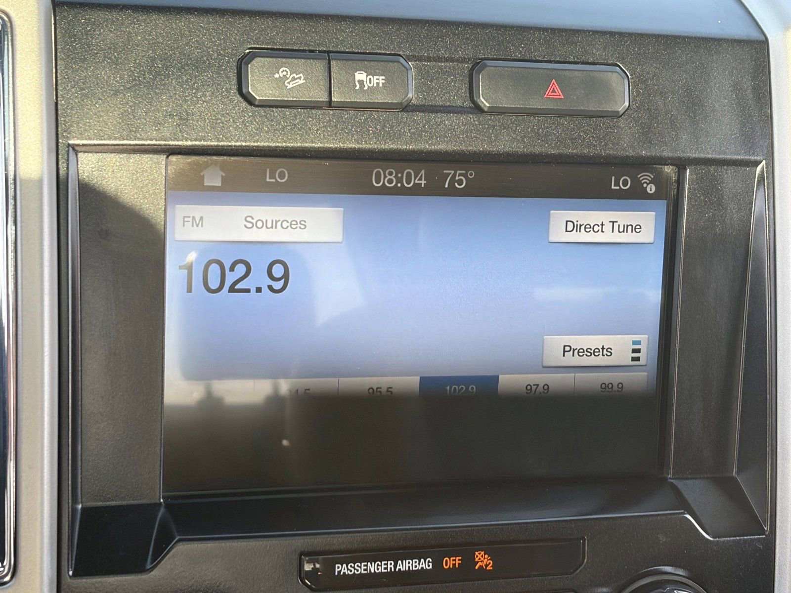 Used 2016 Ford F150 Lariat image 27