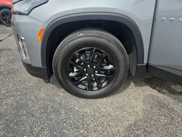 Used 2023 Chevrolet Traverse LS w/ Safety Package FWD image 27