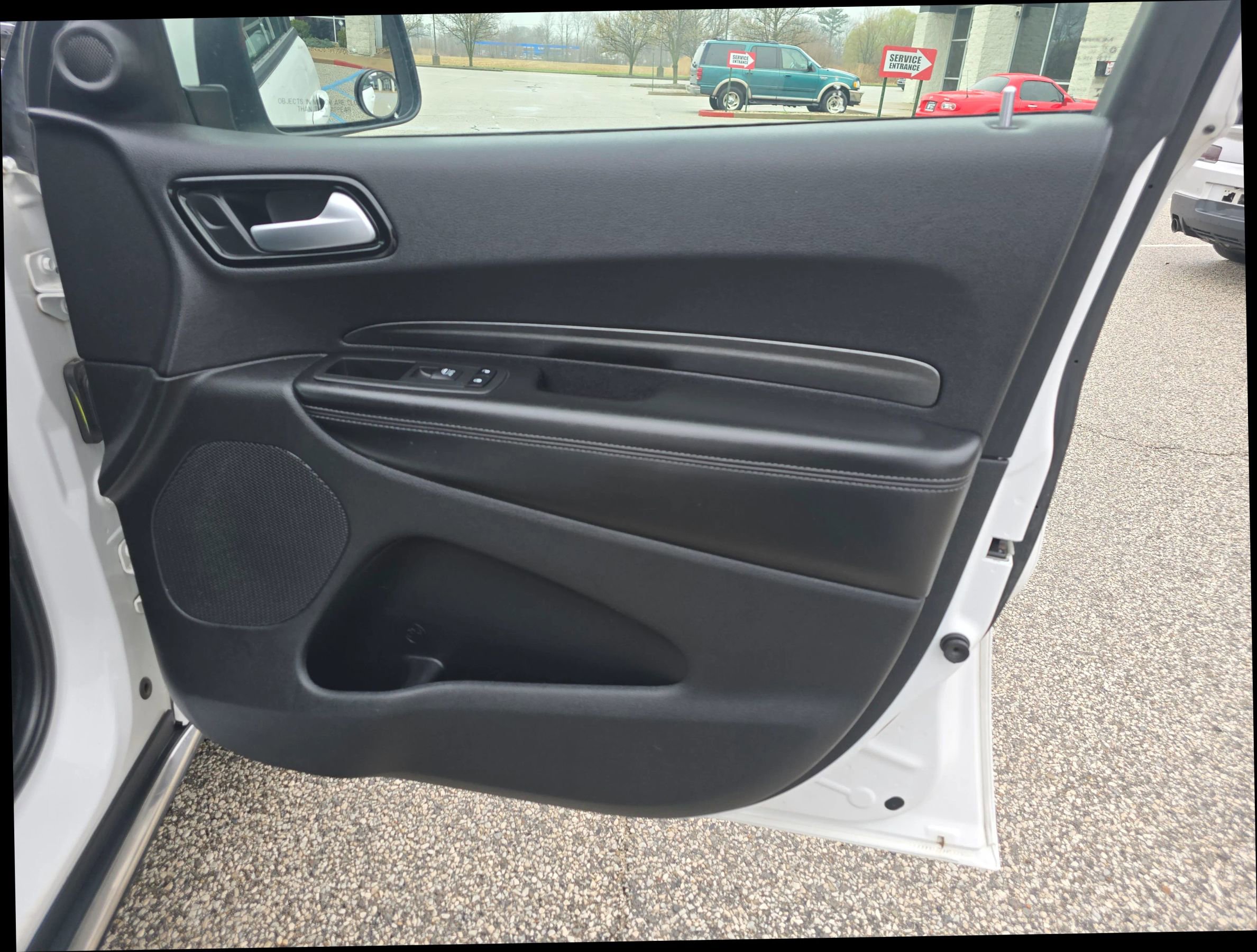 Used 2022 Dodge Durango SXT w/ Popular Equipment Group image 22