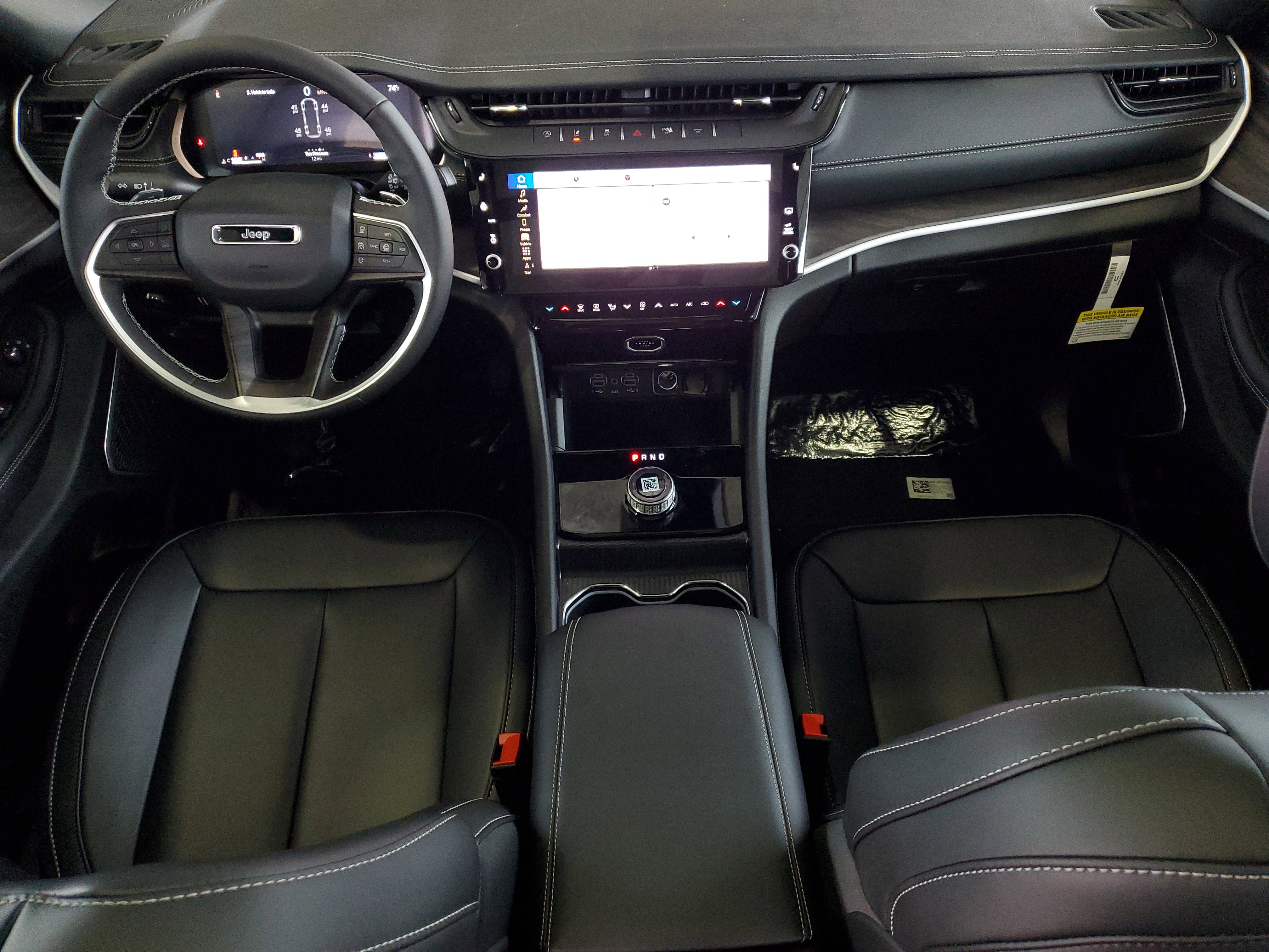 New 2026 Jeep Grand Cherokee L Limited w/ Limited Altitude Package RWD image 11