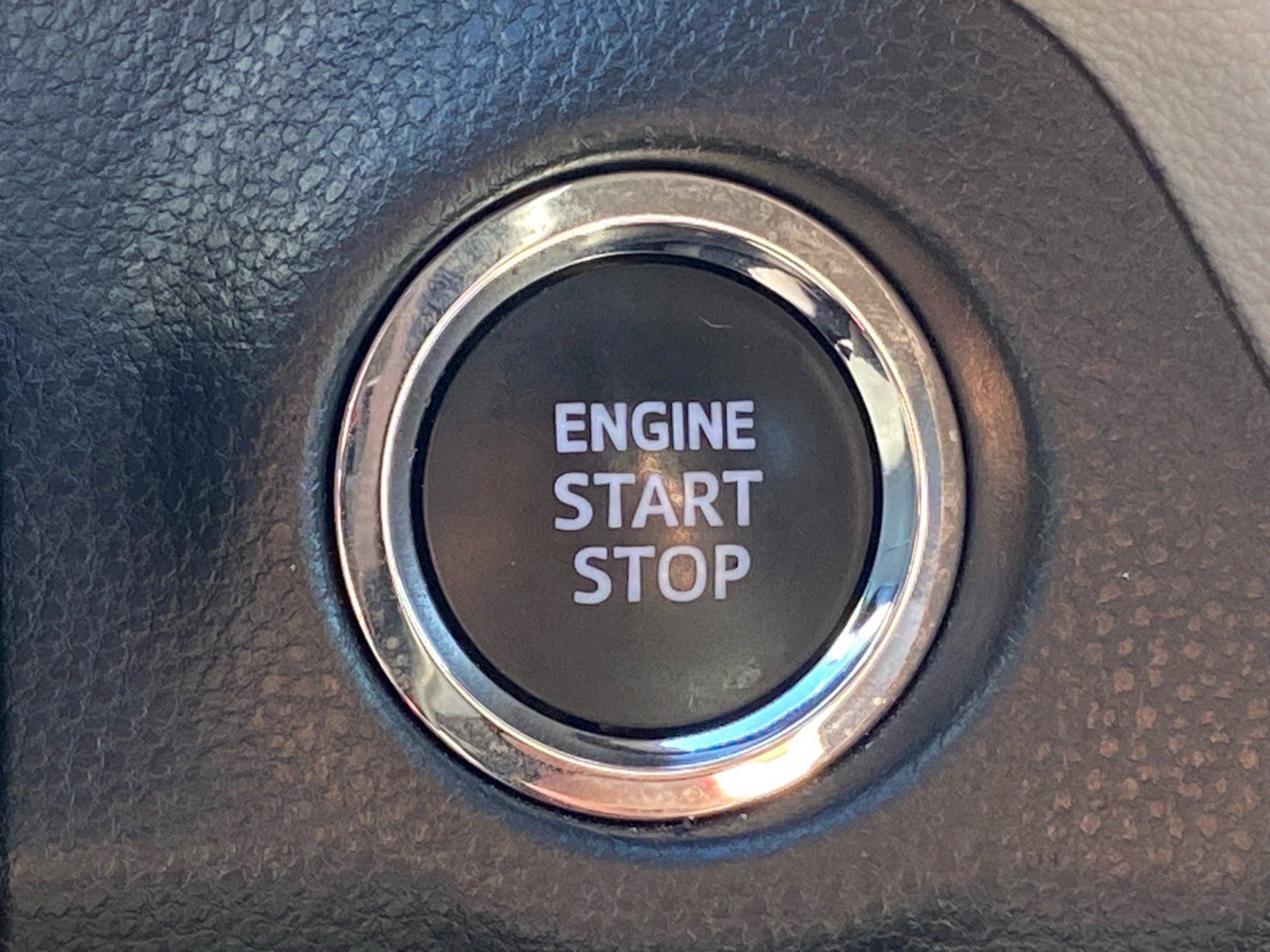 Used 2023 Toyota RAV4 XLE w/ Convenience Package image 18