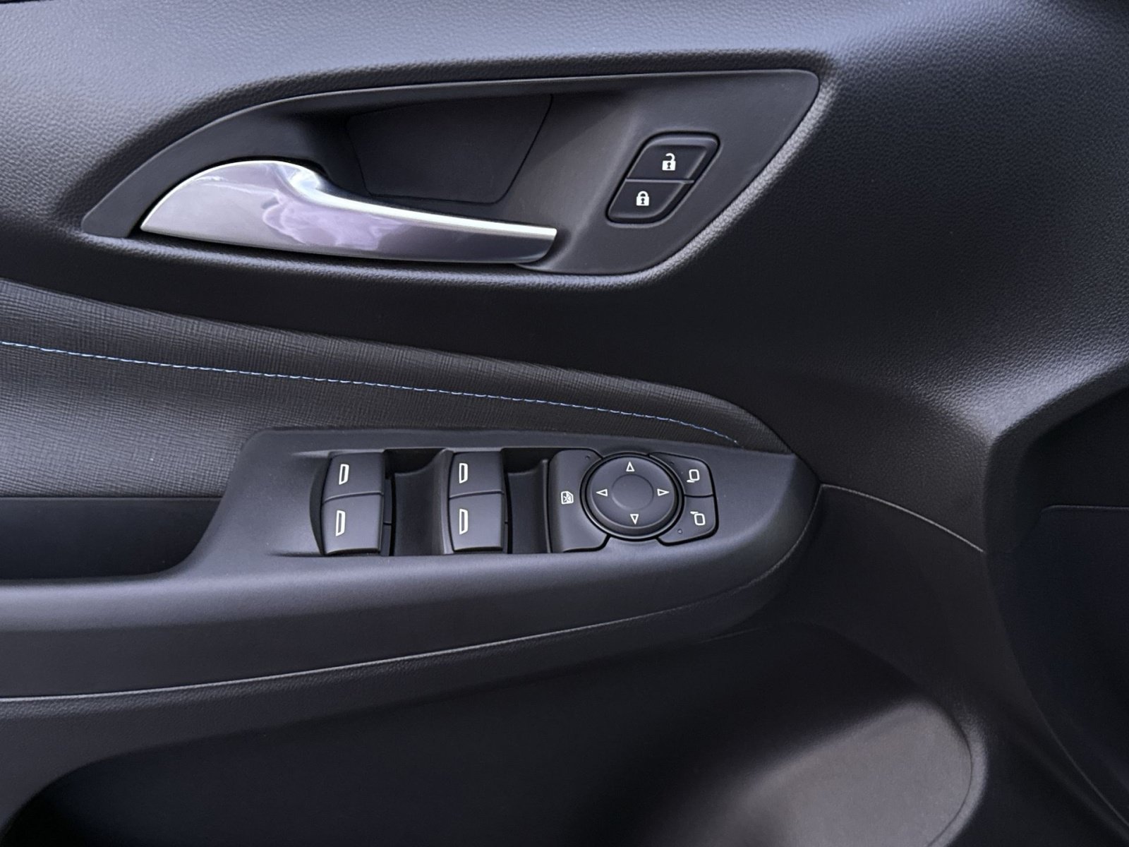 New 2026 Buick Envista Sport Touring w/ Convenience I Package FWD image 15