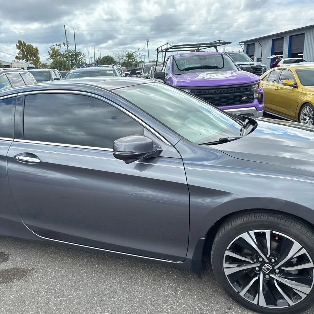 Used 2017 Honda Accord EX-L image 13