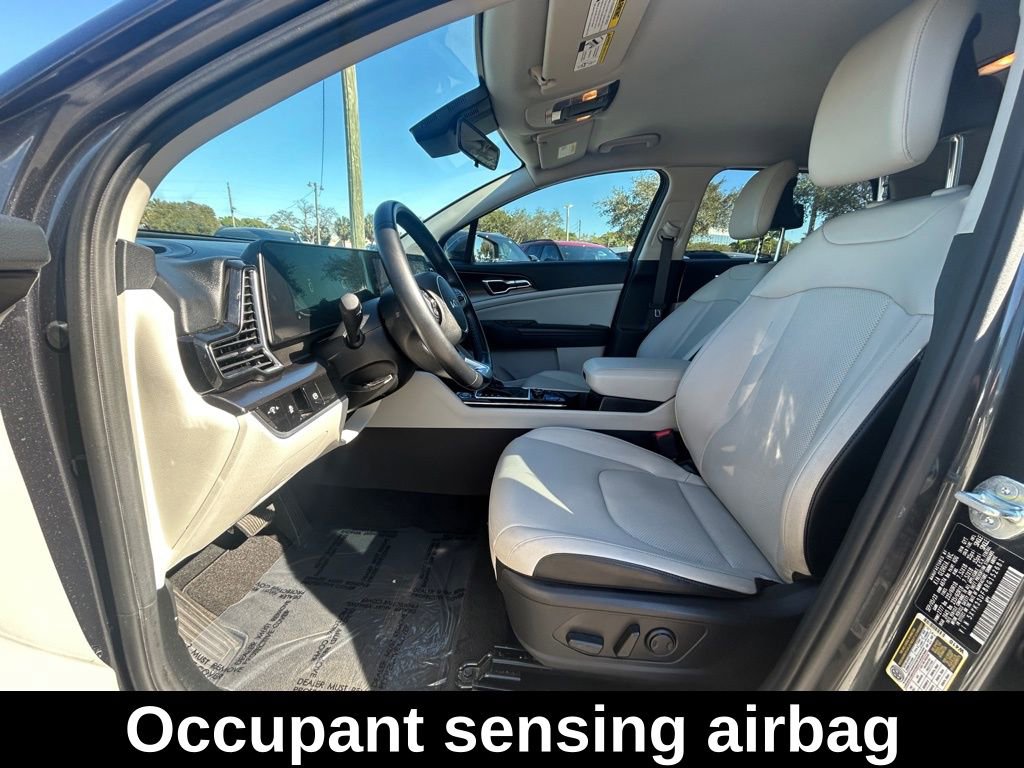 Used 2024 Kia Sportage EX FWD image 10