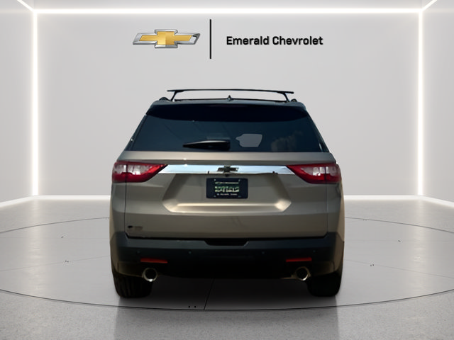Used 2019 Chevrolet Traverse LT w/ LPO, 'HIT The Road' Package AWD/4WD image 4