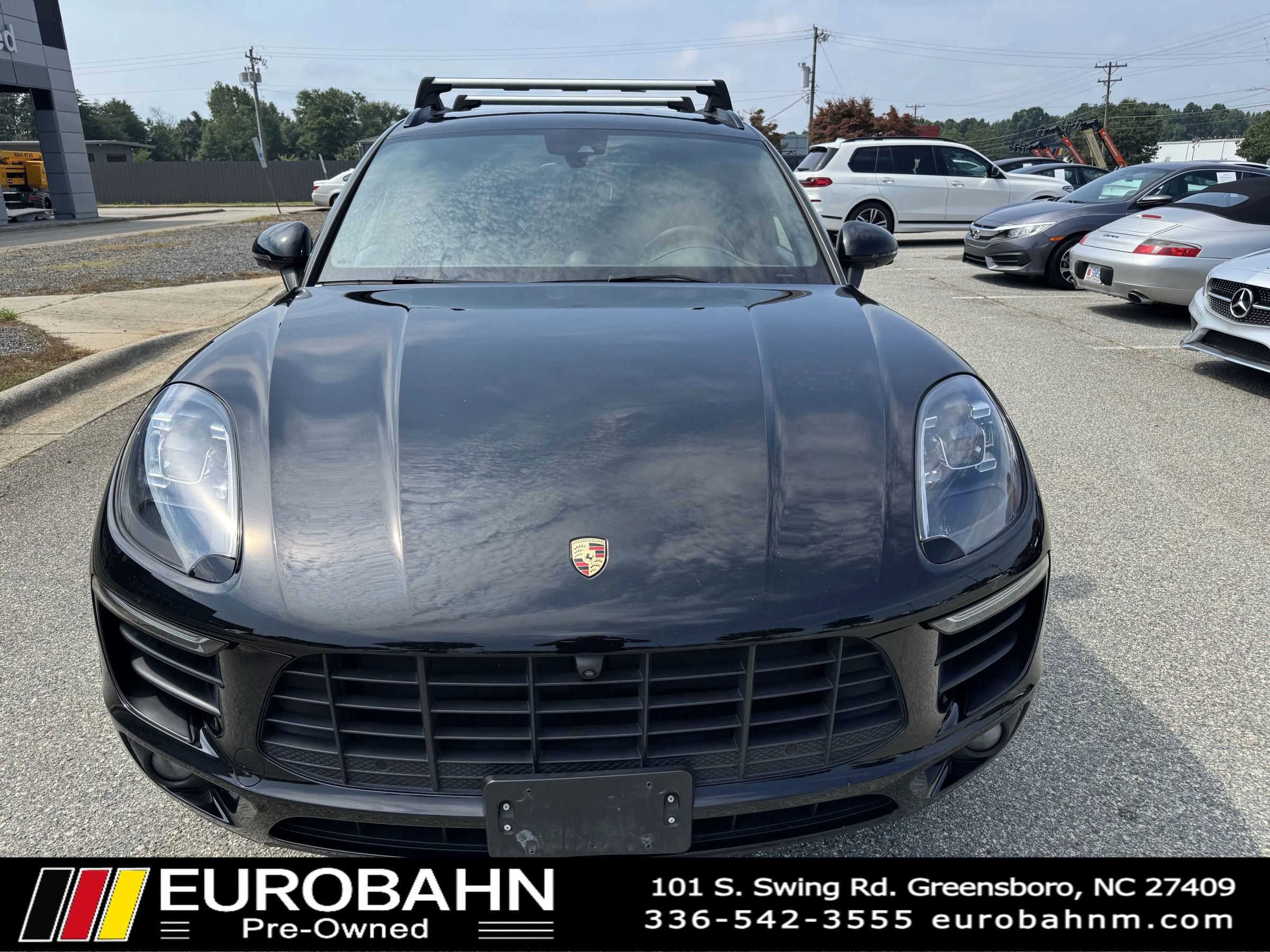 Used 2017 Porsche Macan AWD/4WD image 9