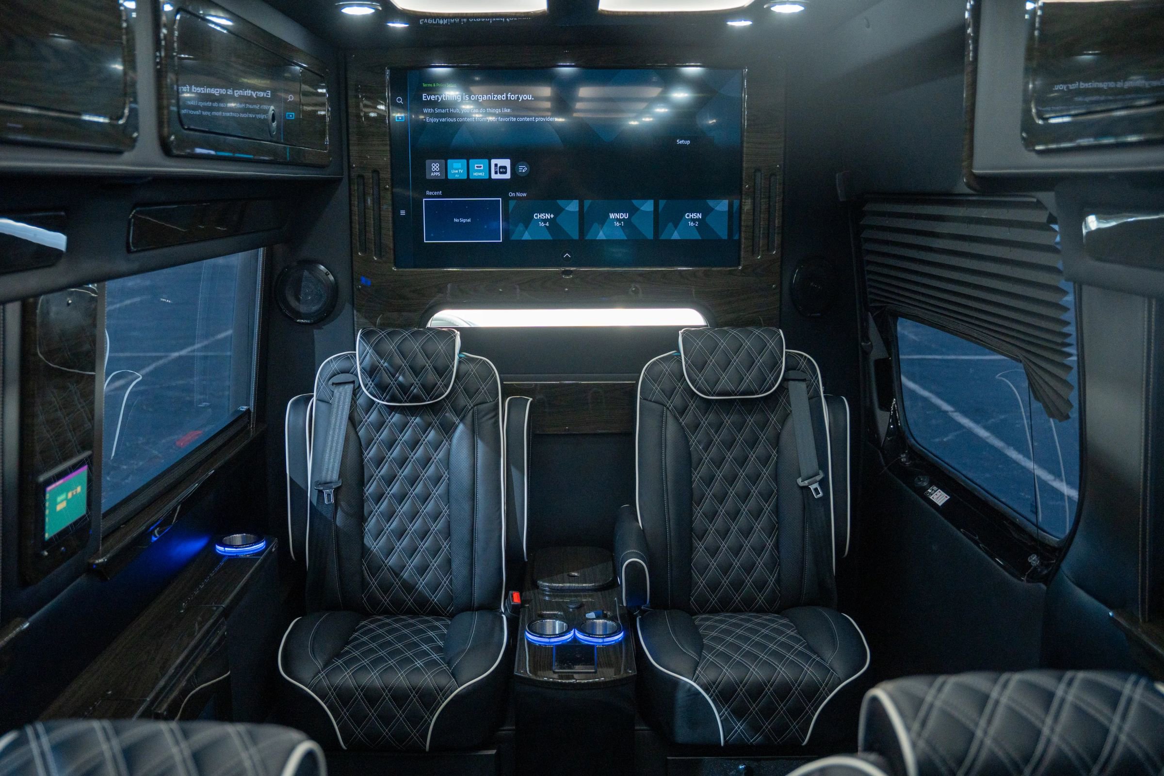 Used 2024 Mercedes-Benz Sprinter 3500 image 3