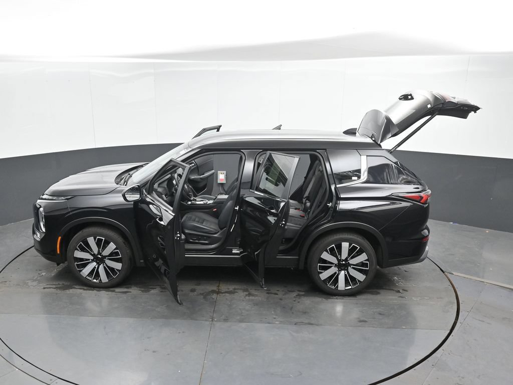 Used 2025 Mitsubishi Outlander SE AWD/4WD image 52