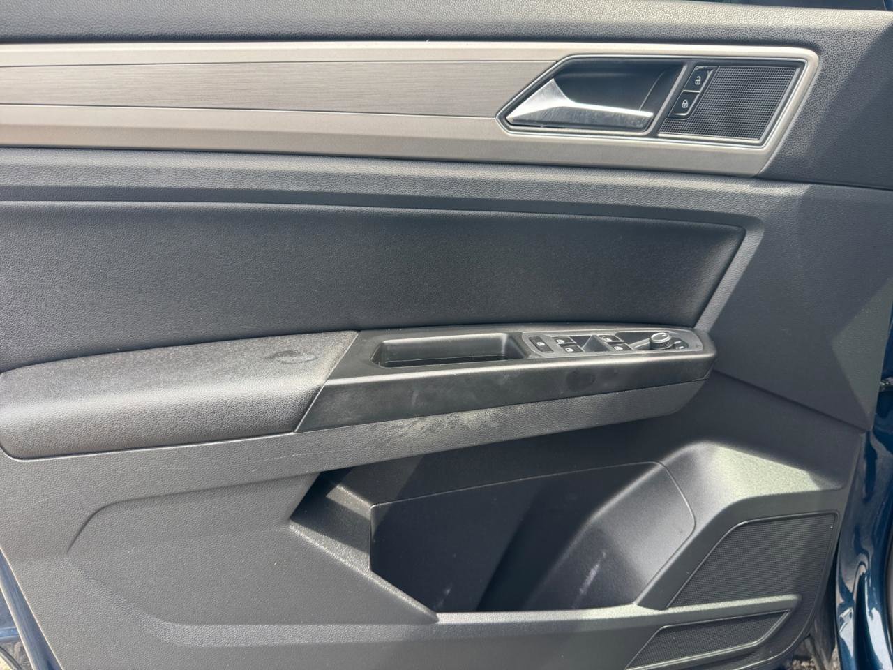 Used 2018 Volkswagen Atlas SE image 24