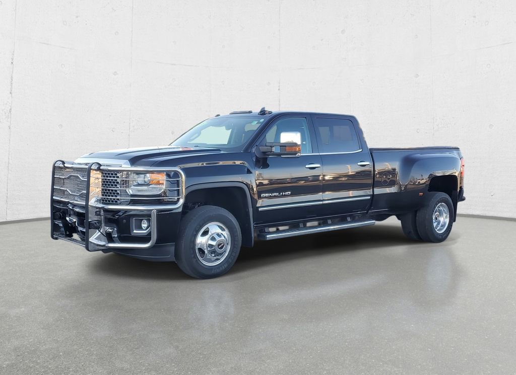 Used 2016 GMC Sierra 3500 Denali w/ Duramax Plus Package image 4