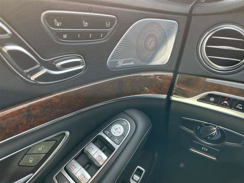 Used 2015 Mercedes-Benz S 550 4MATIC Sedan image 81