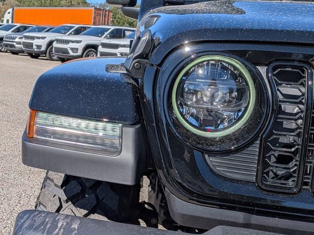 New 2026 Jeep Gladiator Sport AWD/4WD image 10