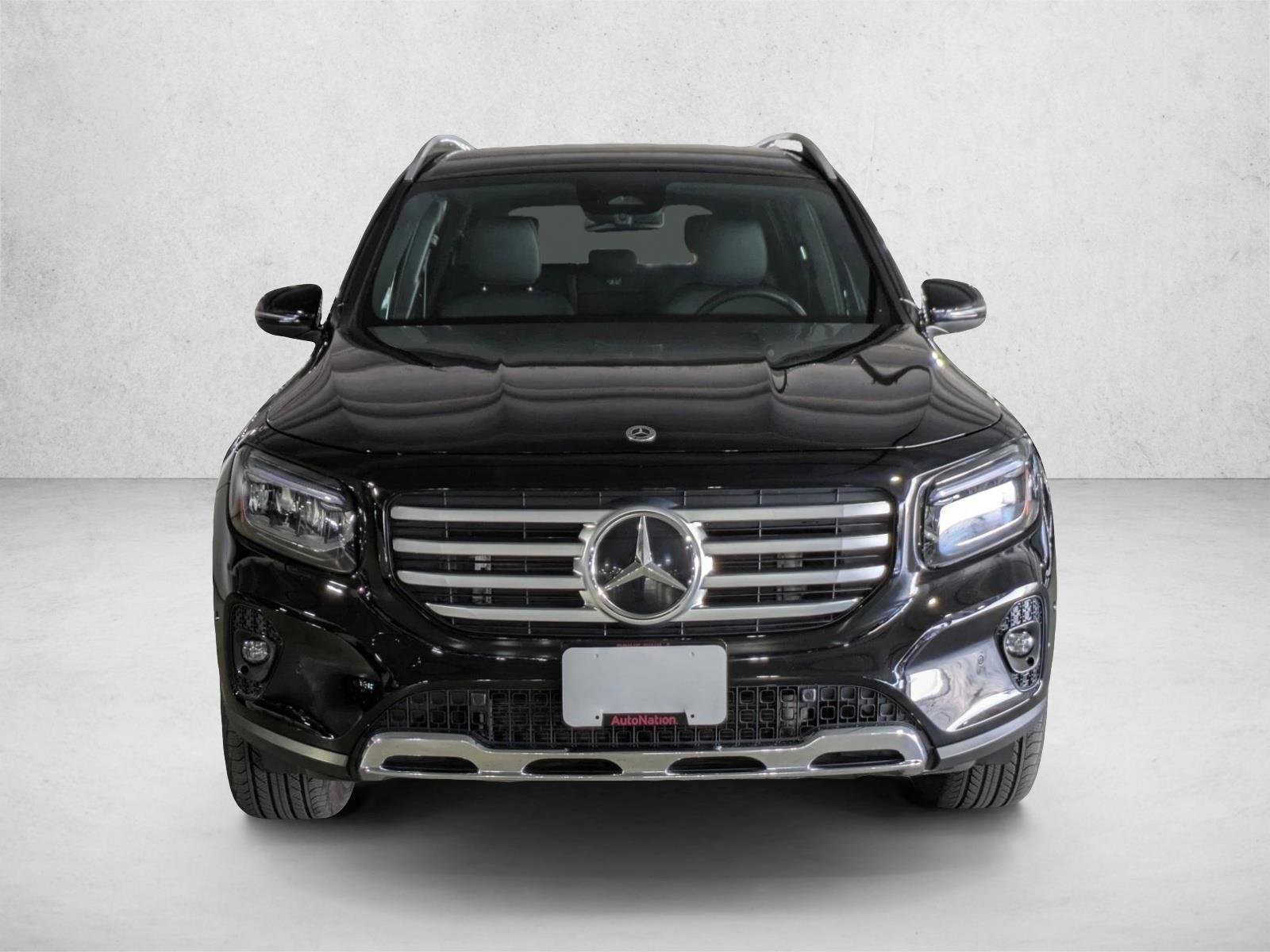 Certified 2025 Mercedes-Benz GLB 250 image 2