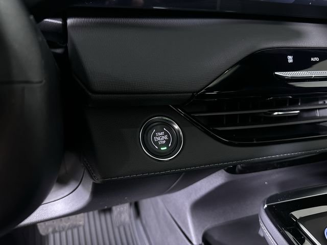 New 2026 Buick Enclave Sport Touring w/ Power Package image 17