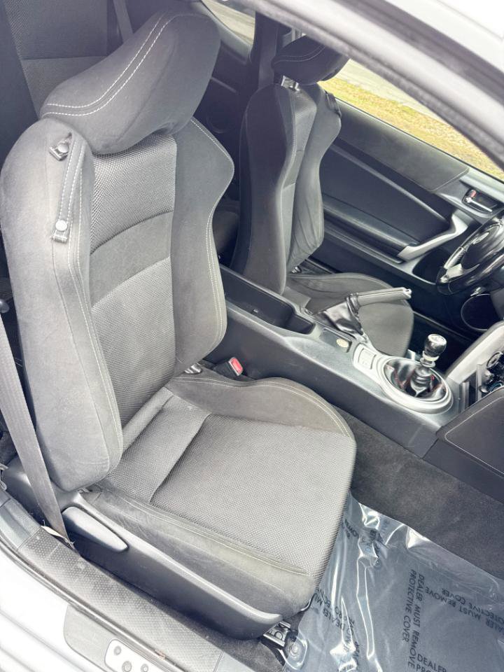 Used 2017 Toyota 86 image 14