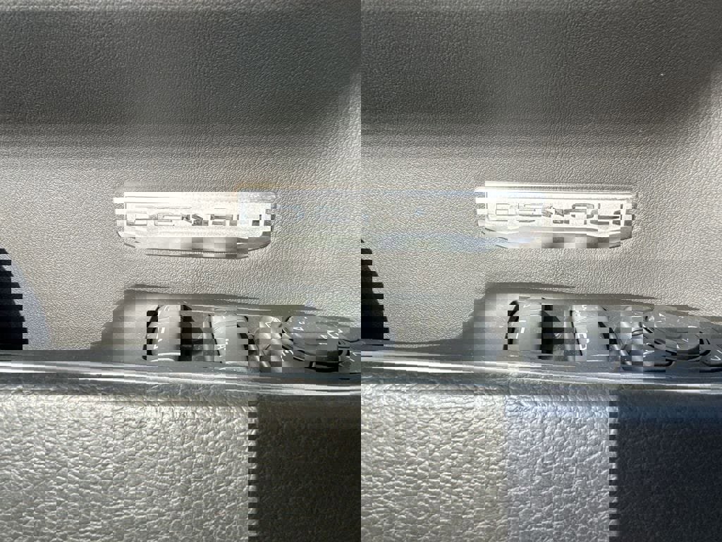 Used 2024 GMC Sierra 1500 Denali image 32