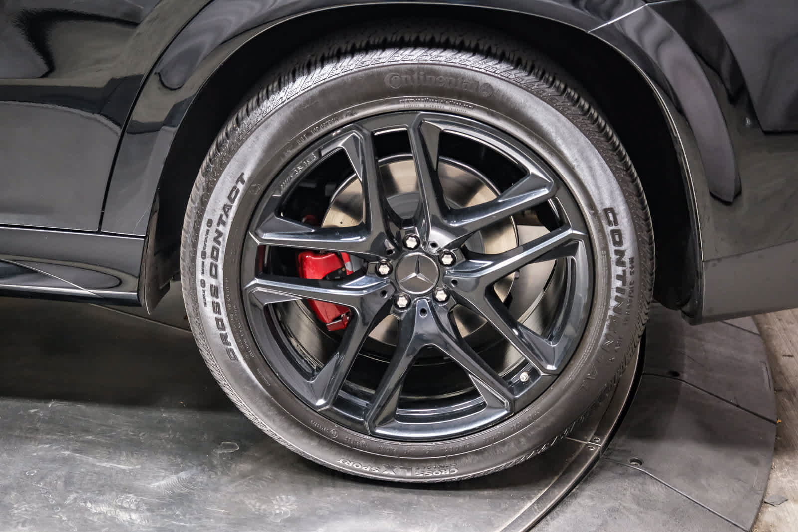 Used 2024 Mercedes-Benz GLE 53 AMG 4MATIC Coupe image 9