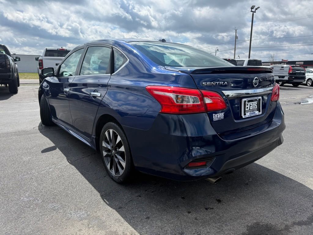 Used 2016 Nissan Sentra SR w/ Driver's Assist Package FWD image 5