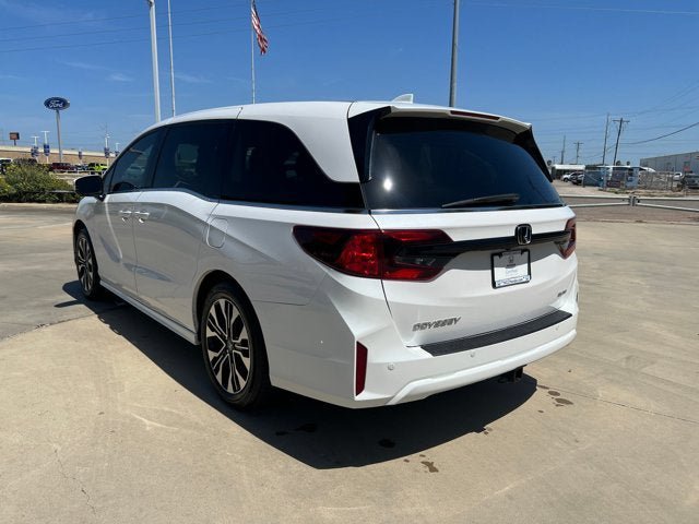 Certified 2025 Honda Odyssey Elite image 3
