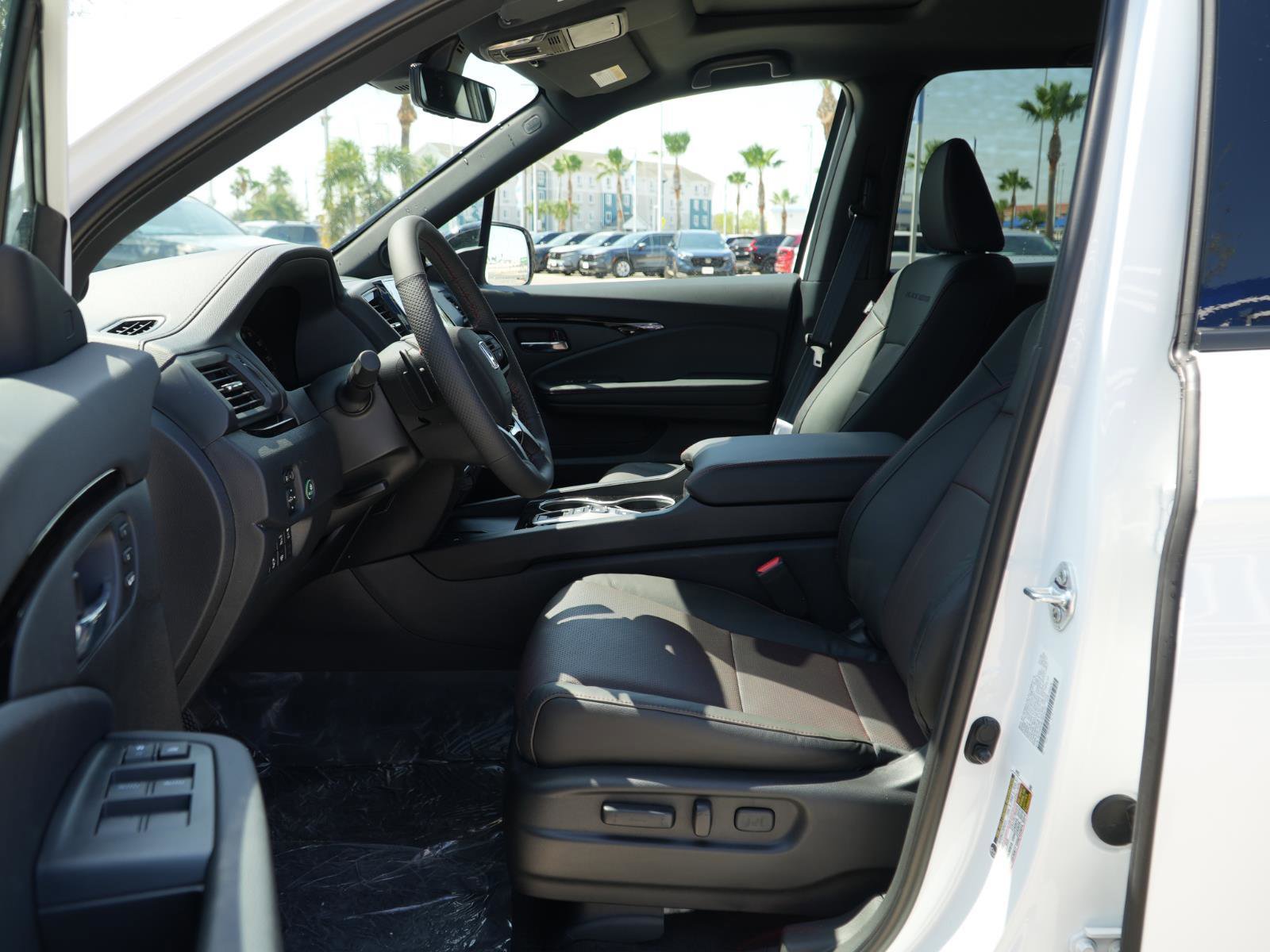 New 2026 Honda Ridgeline Black Edition image 16