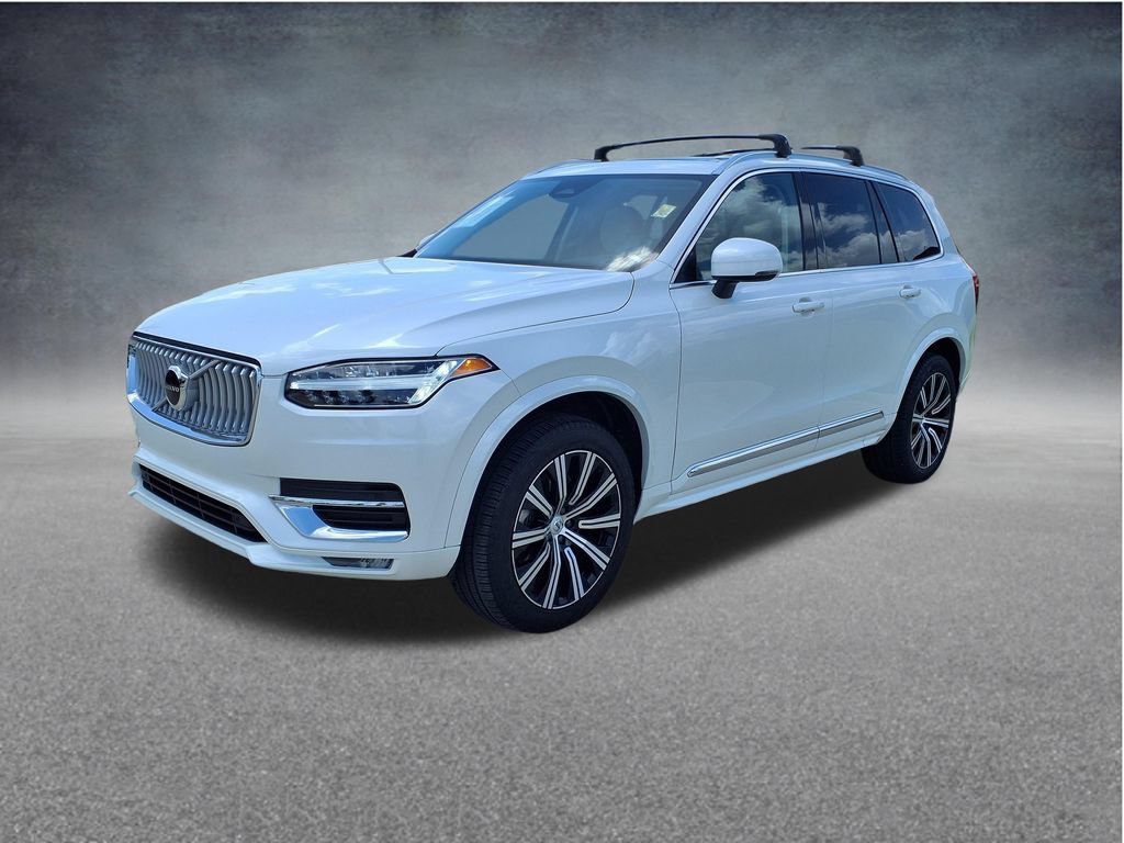 Used 2025 Volvo XC90 B5 Core AWD/4WD image 4