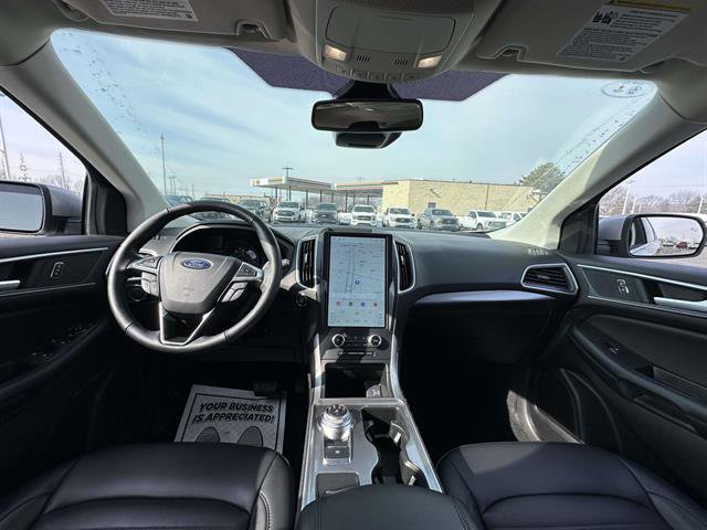 Used 2024 Ford Edge SEL w/ Convenience Package image 13