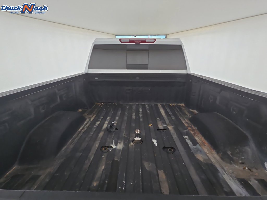 Used 2025 GMC Sierra 2500 AT4X AWD/4WD image 32