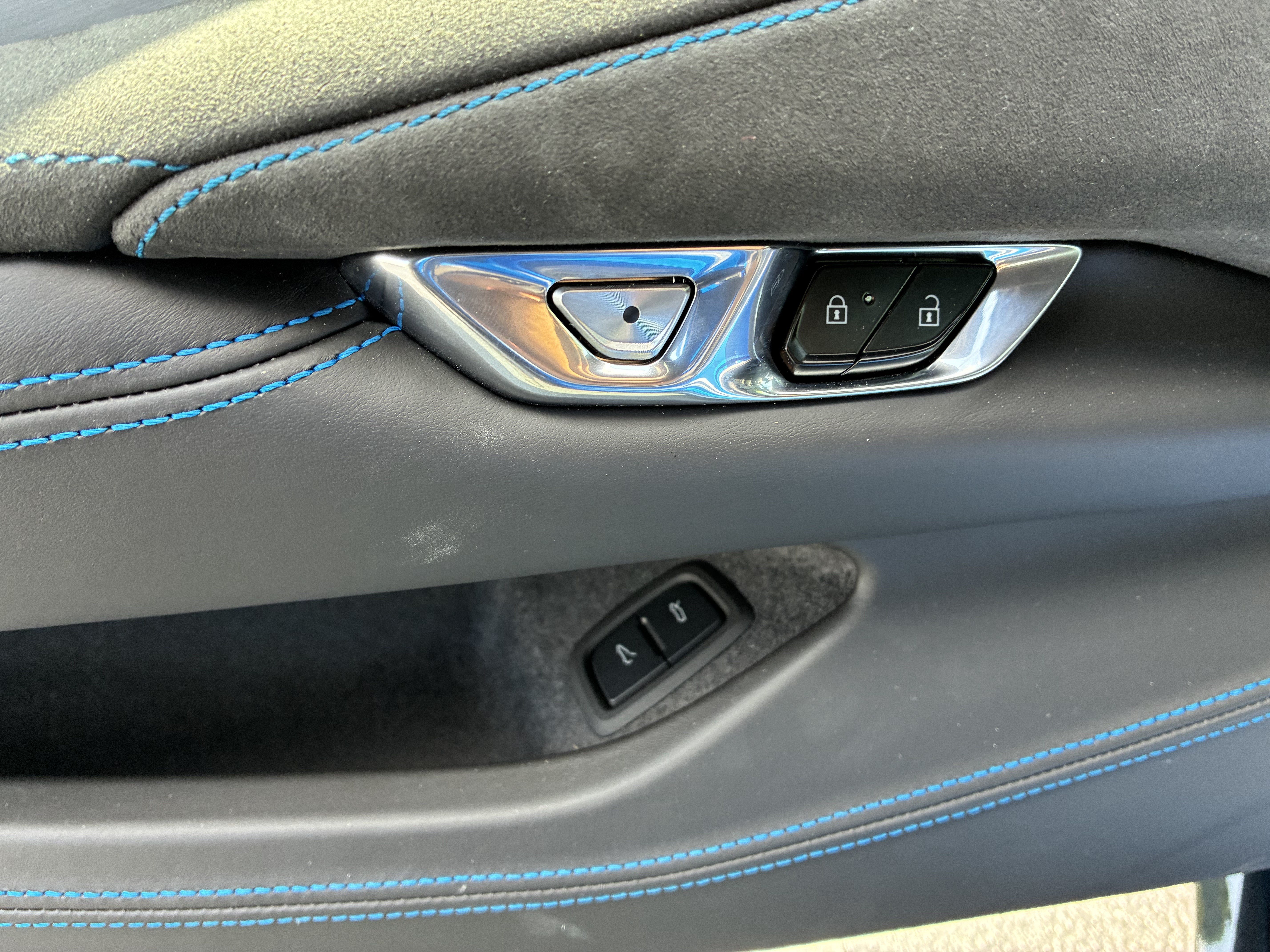 Used 2025 Chevrolet Corvette E-Ray AWD/4WD image 21