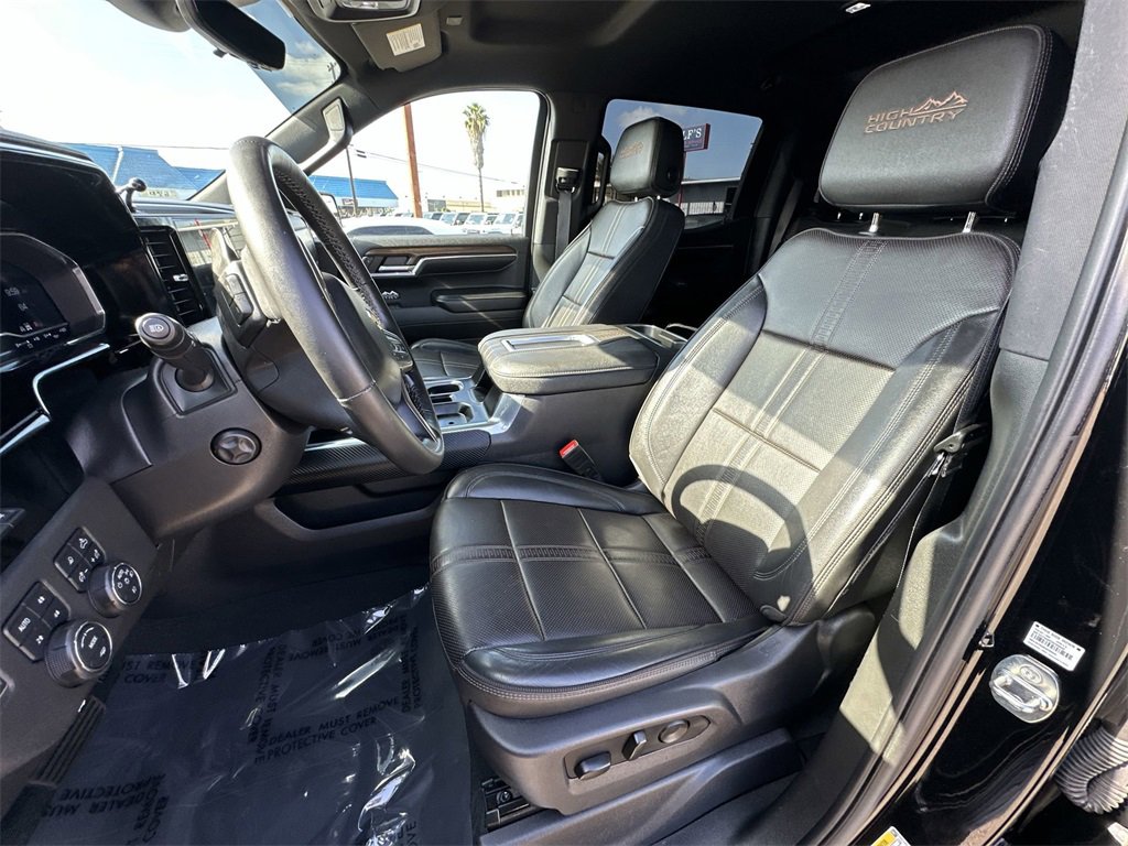 Used 2022 Chevrolet Silverado 1500 High Country w/ Technology Package image 19