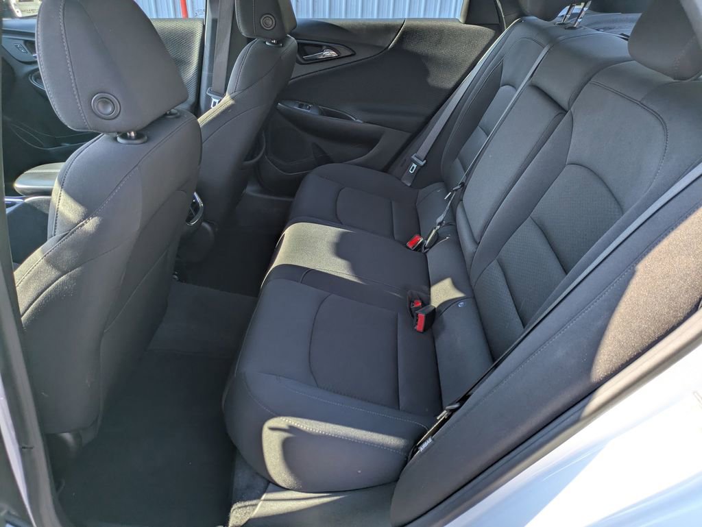 Used 2024 Chevrolet Malibu LT image 31