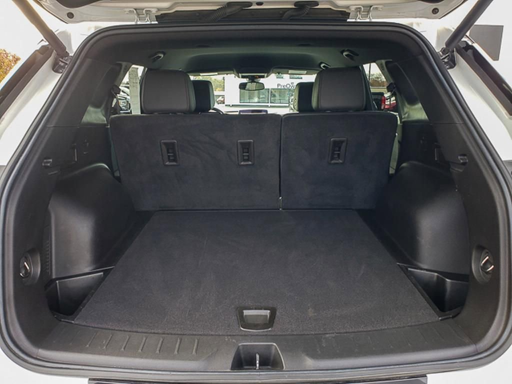 Used 2023 Chevrolet Blazer Premier w/ Enhanced Convenience Package image 27