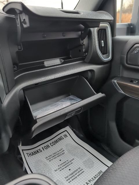 Used 2022 Chevrolet Silverado 2500 LT w/ Convenience Package image 25