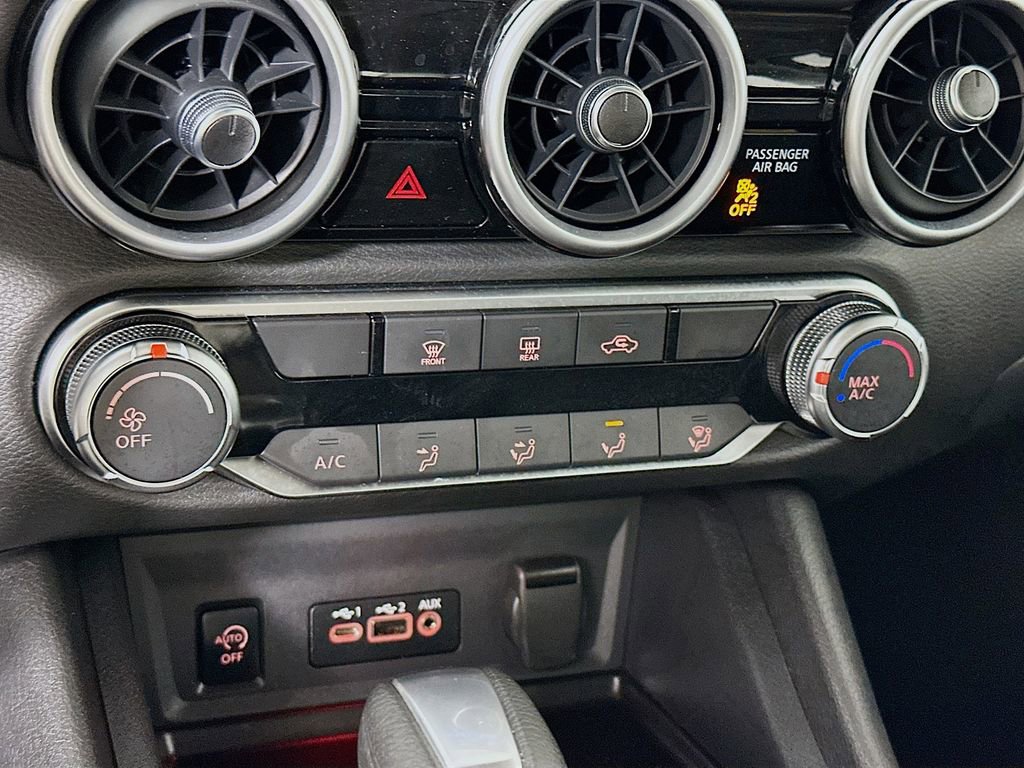 Used 2025 Nissan Sentra SV image 21