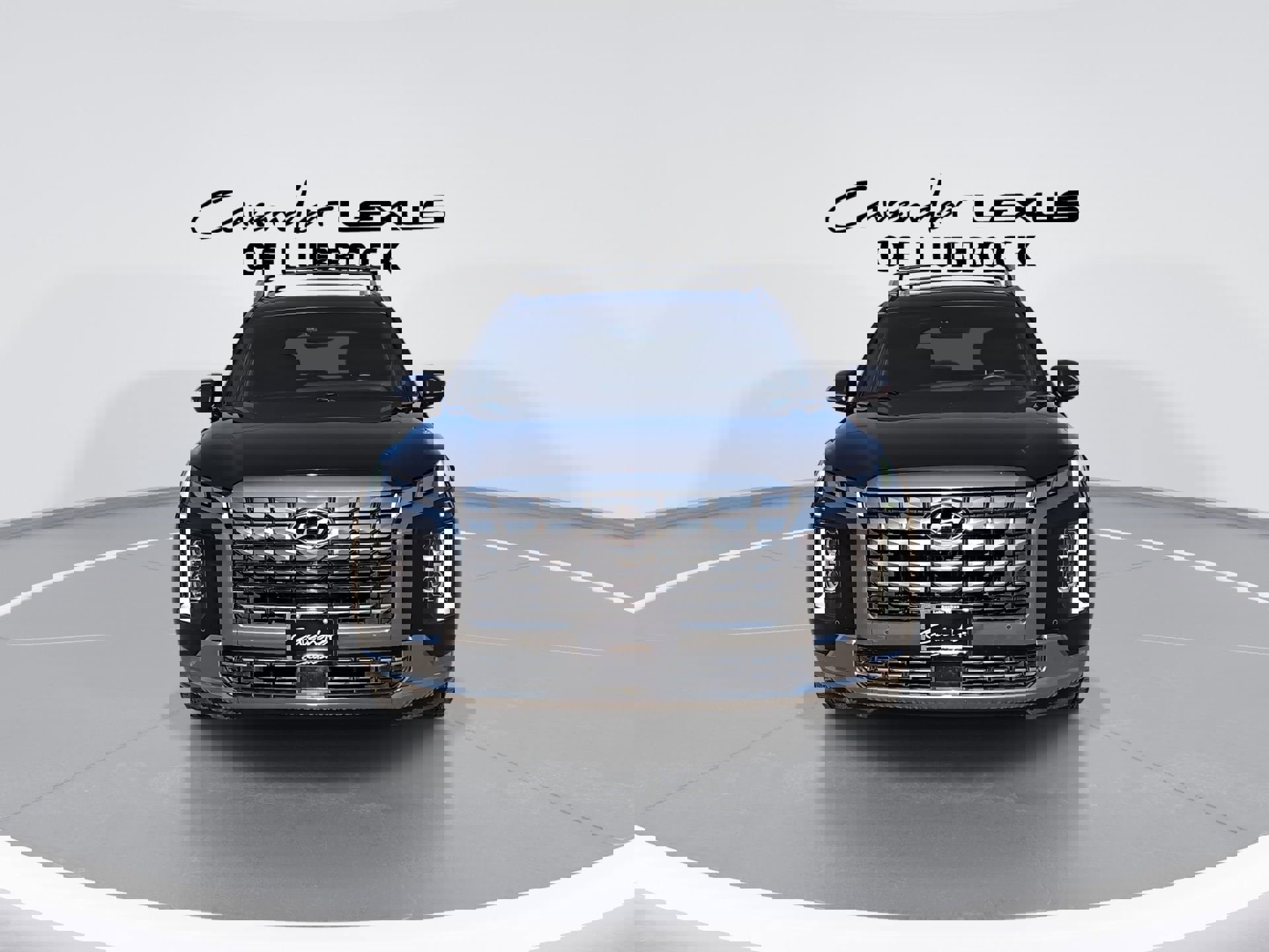 Used 2023 Hyundai Palisade Calligraphy image 3