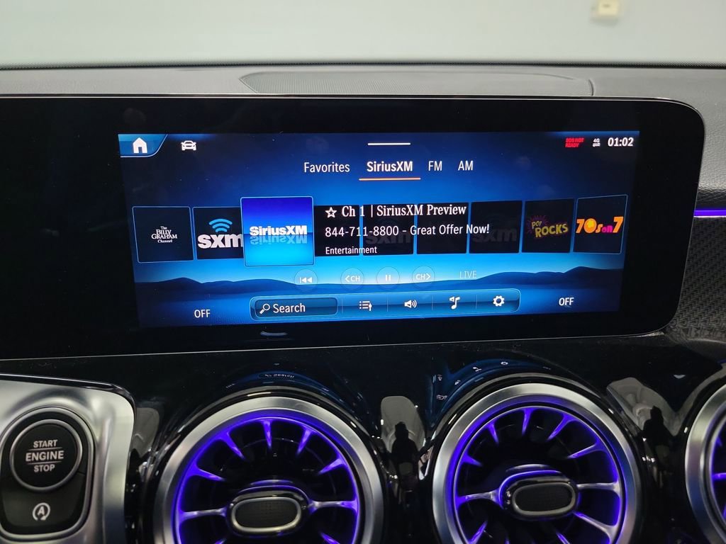 Used 2024 Mercedes-Benz GLB 35 AMG 4MATIC image 46