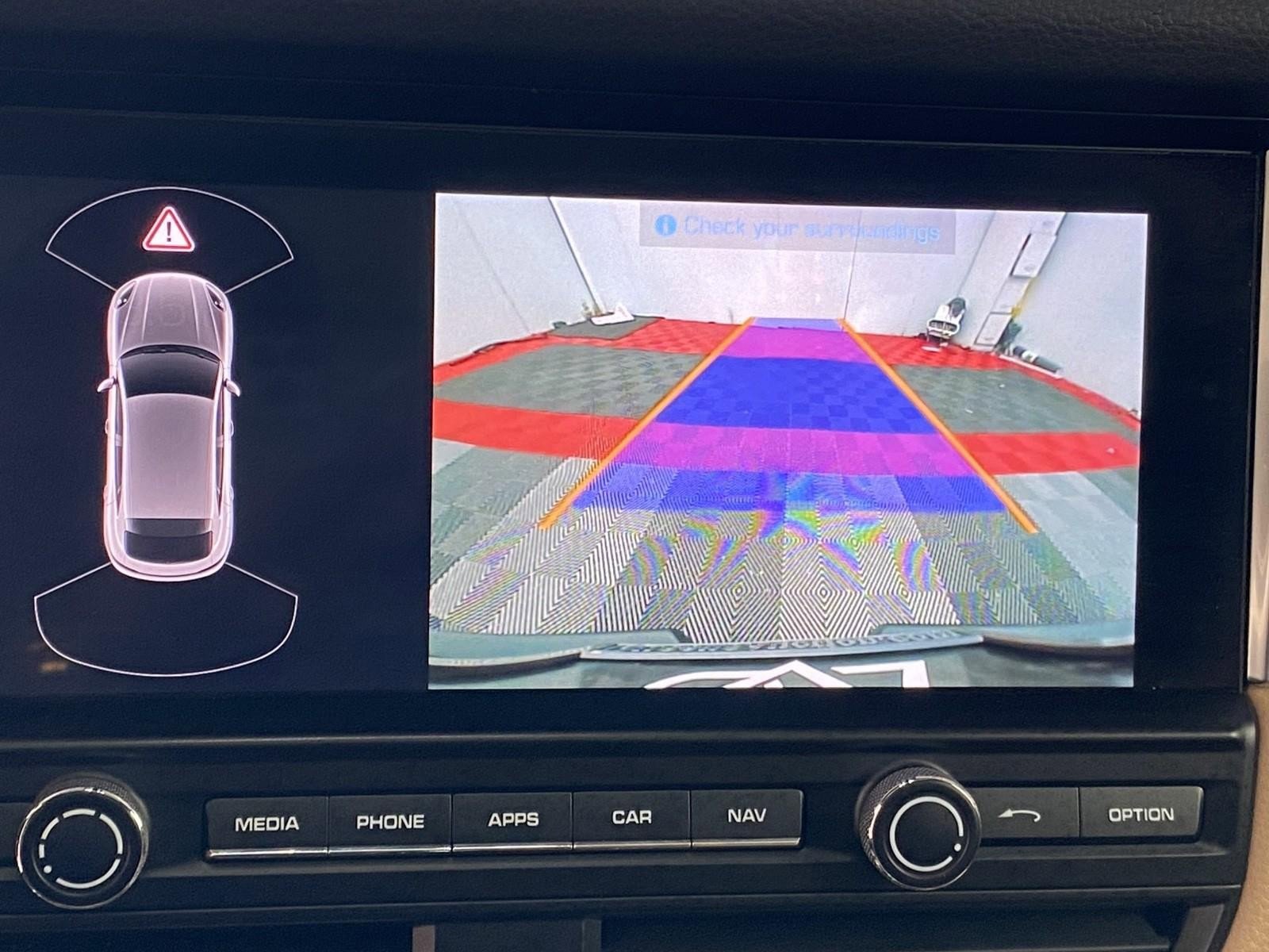 Used 2019 Porsche Macan S image 31