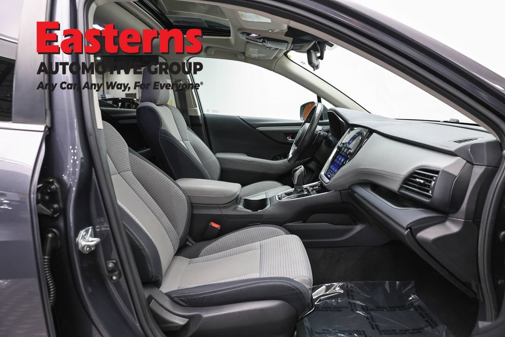 Used 2023 Subaru Outback Premium AWD/4WD image 22