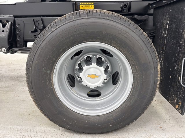 New 2026 Chevrolet Silverado 3500 W/T image 38