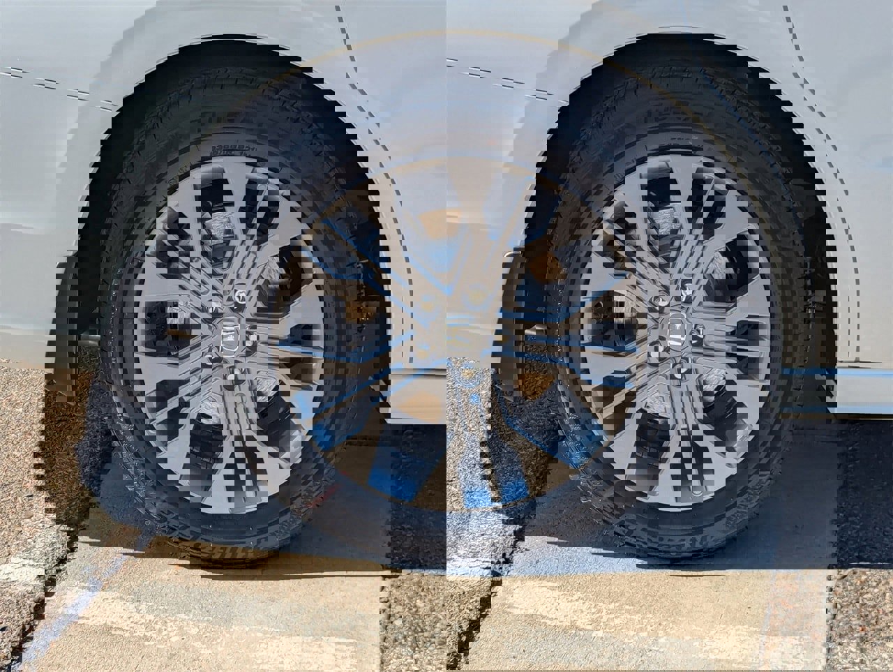 New 2026 Honda Odyssey Touring image 5