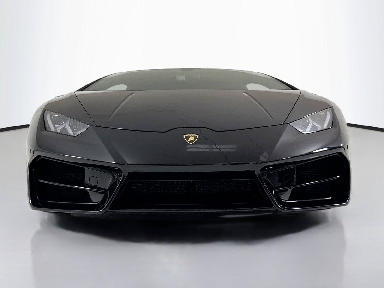 Used 2018 Lamborghini Huracan LP 580-2 RWD image 35