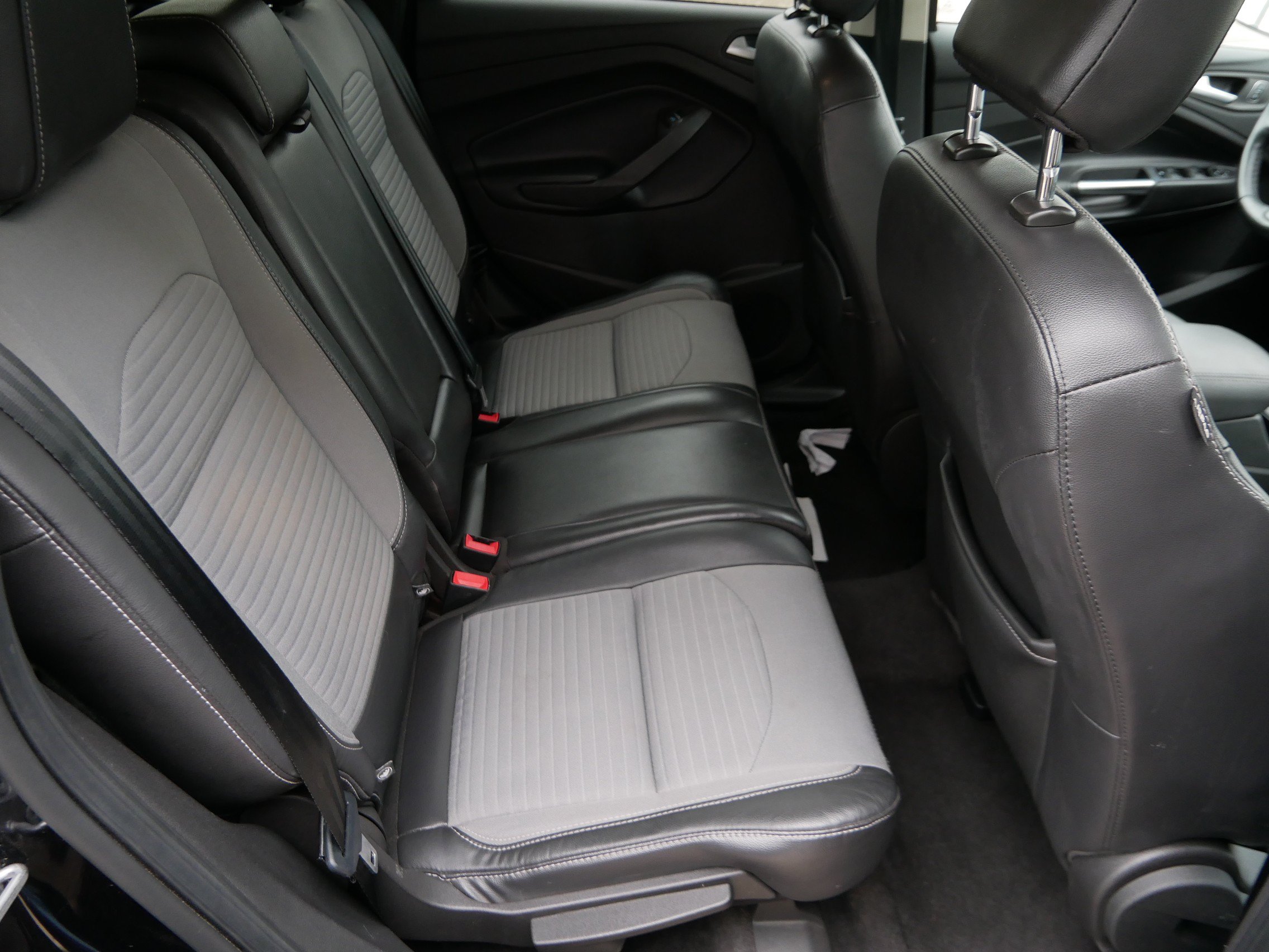 Used 2019 Ford Escape SE AWD/4WD image 24