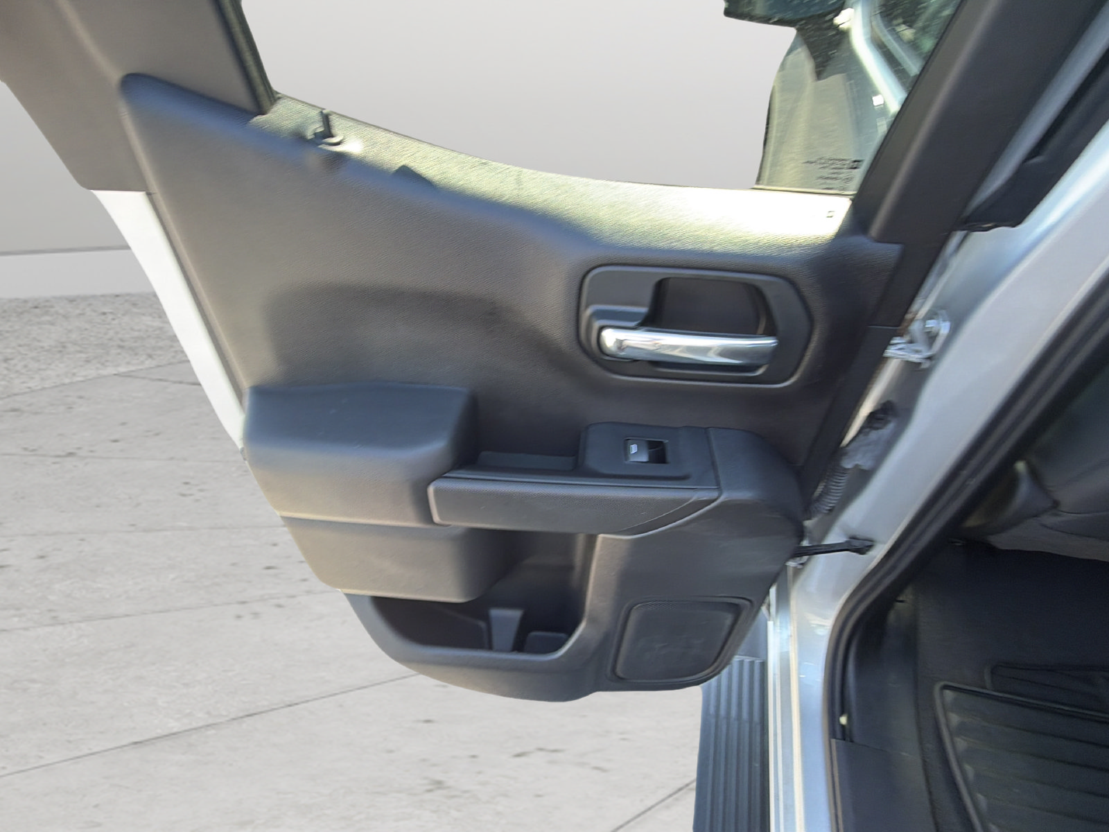 Used 2019 Chevrolet Silverado 1500 LT w/ All-Star Edition AWD/4WD image 36