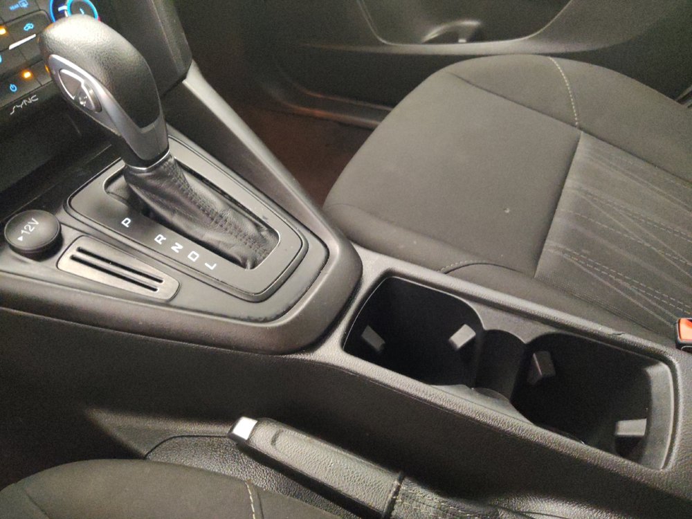 Used 2018 Ford Focus SE FWD image 26
