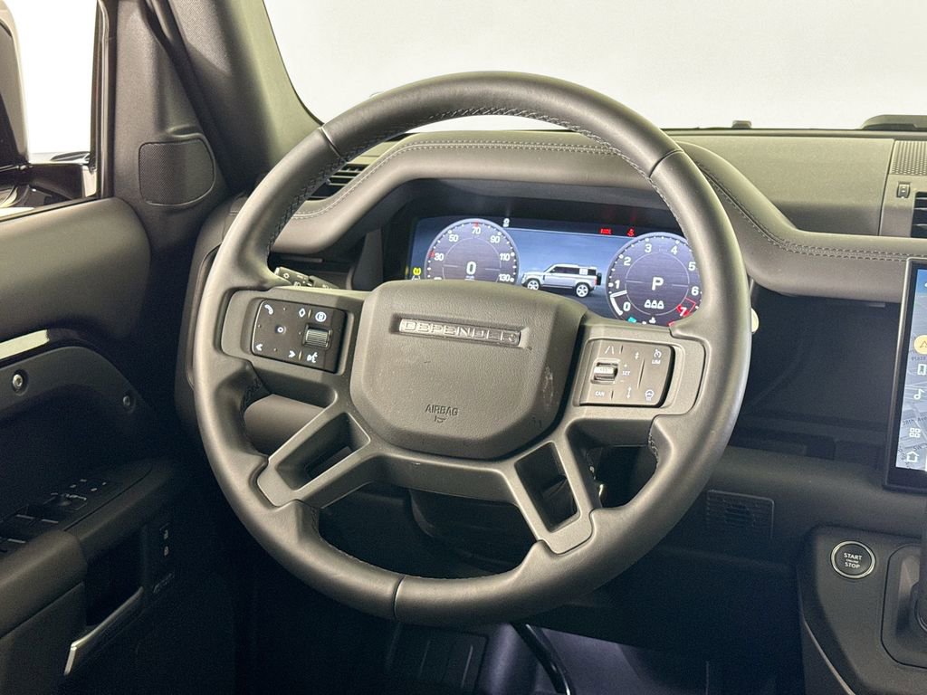 Used 2025 Land Rover Defender 110 X-Dynamic SE image 20