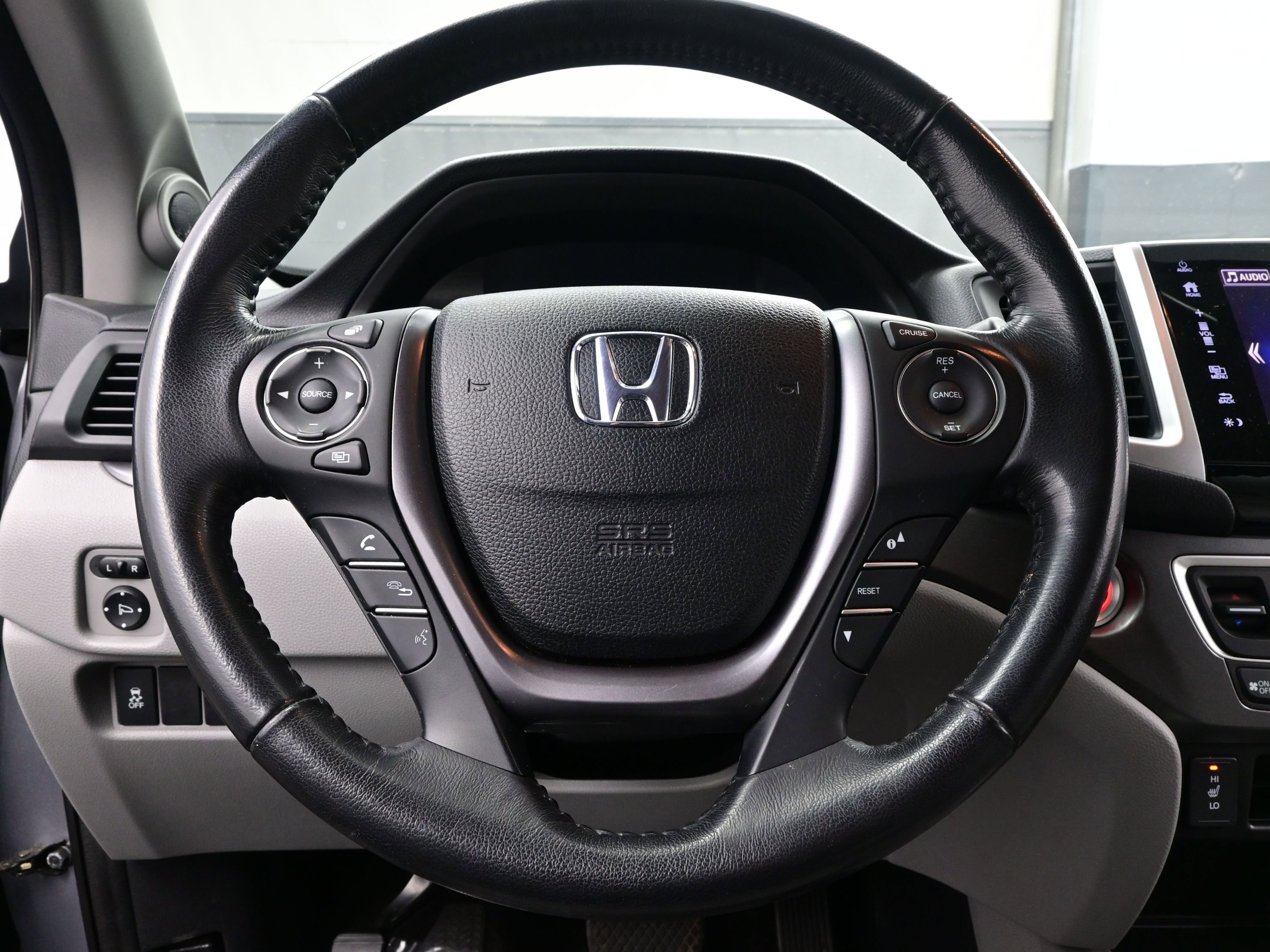 Used 2017 Honda Pilot EX-L image 25