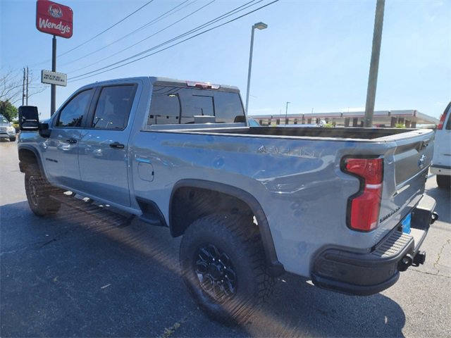 Used 2024 Chevrolet Silverado 2500 ZR2 w/ ZR2 Bison Edition image 5