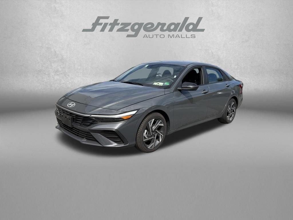 Used 2025 Hyundai Elantra SEL FWD video 2
